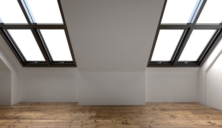 Debes invertir en unas buenas ventanas que aíslen el frío n invierno y el calor en verano