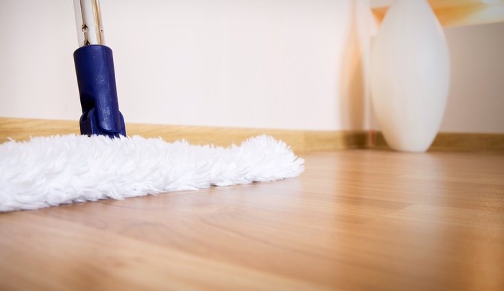 Lo más importante que hay que hacer es limpiar la superficie a trabajar