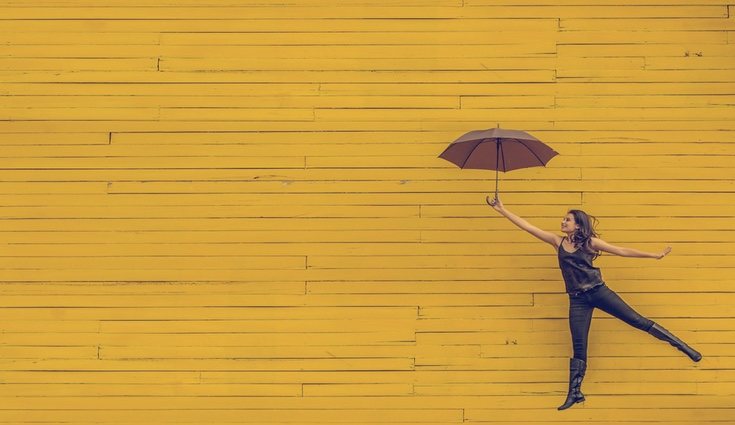 El amarillo es un tono muy útil en zonas donde quieras aportar luz y vitalidad