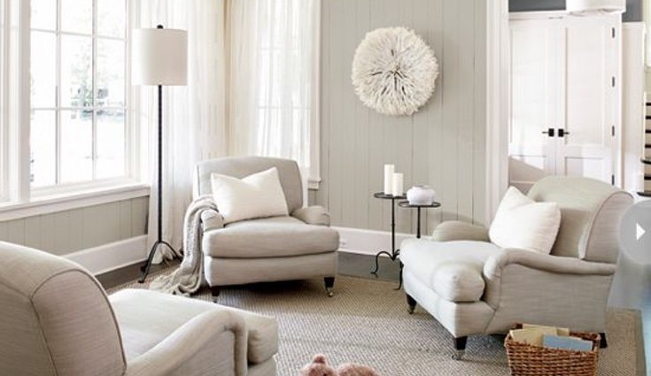 Los Juju hats quedan bien en un salón amplio