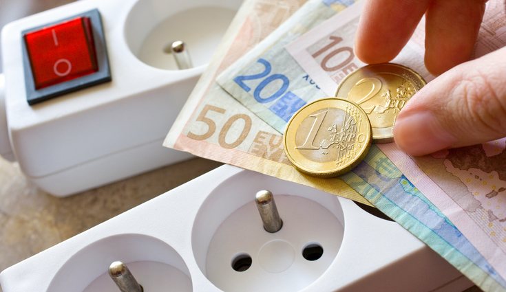 Si se apagan las regletas evitas que los aparatos sigan consumiendo en segundo plano
