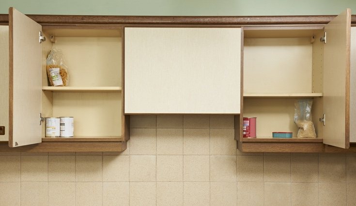 Un mueble o armario donde guardfaremos tanto los alimentos como el mensaje de la cocina