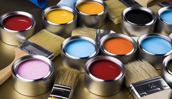 Pintar los azulejos puede ser la mejor opción para cambiar la decoración