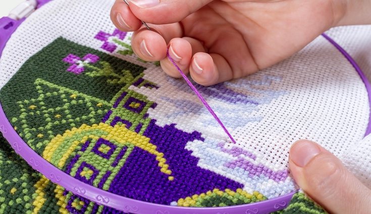 El punto de cruz, aparte de ser una actividad artística, es buena para la salud mental