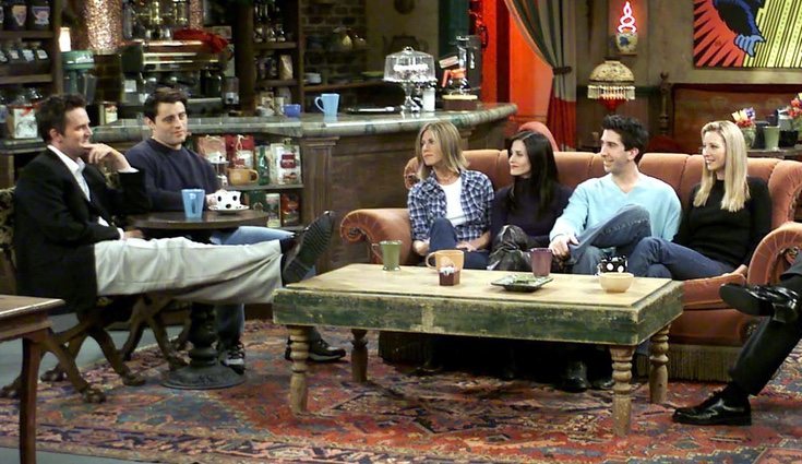 El sofá naranja de la mítica cafetería de Central Perk