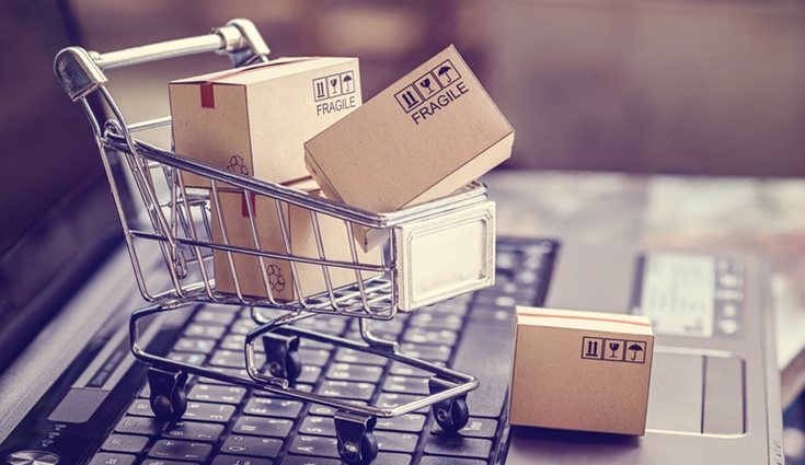 Antes de realizar la compra, podemos contrastar la veracidad de la página mediante teléfono o correo