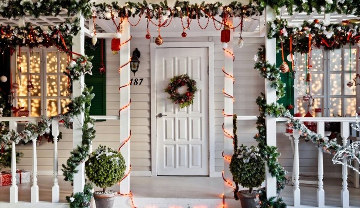 Navidad: Cómo decorar el exterior de tu casa - Bekia Hogar, image size:1250x723