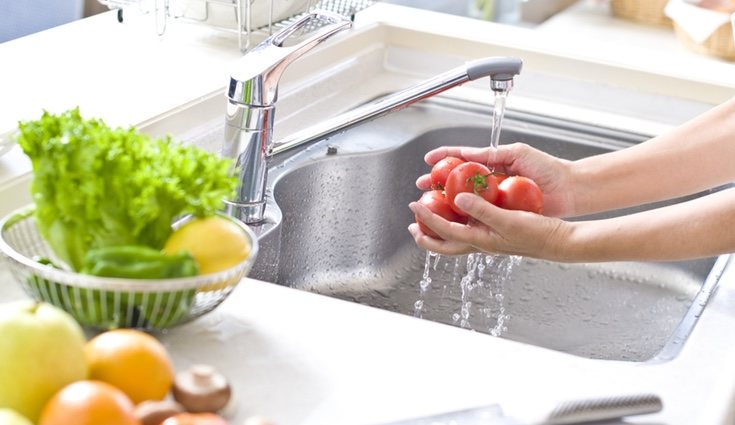 Lo último que se nos viene a la cabeza es el fregadero y el grifo que instalaremos