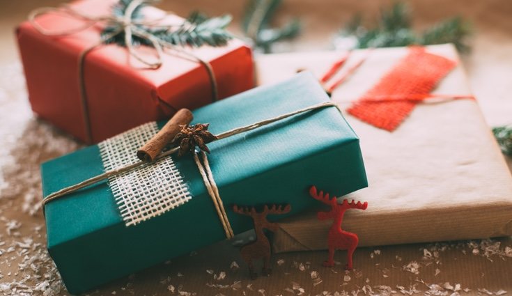 La presentación de los regalos es muy importante y le hará mucha ilusión a esa persona 