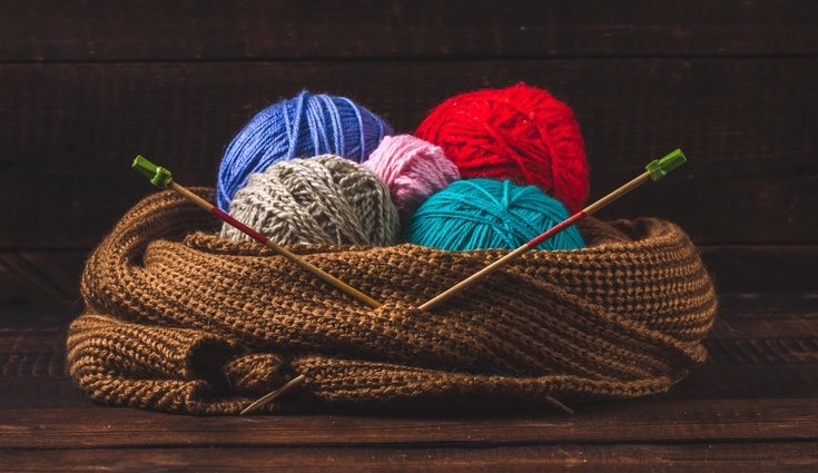 El punto bobo es mas grueso y sencillo que el punto jersey