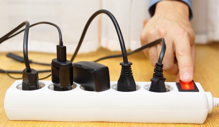 Apagar los aparatos eléctricos en stand-by ayuda a reducir gastos de las necesidades básicas