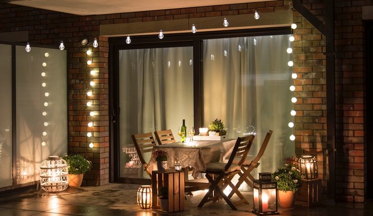 Lo mejor es ser fiel a tu estilo al escoger la decoración de la terraza