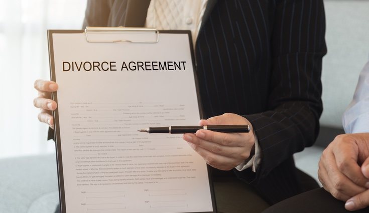 Si eres ama de casa con separación de bienes no obtendrías nada en el divorcio