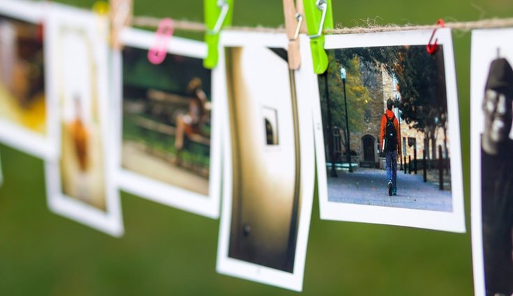 Las formas de colocar las fotografías también son muy variadas