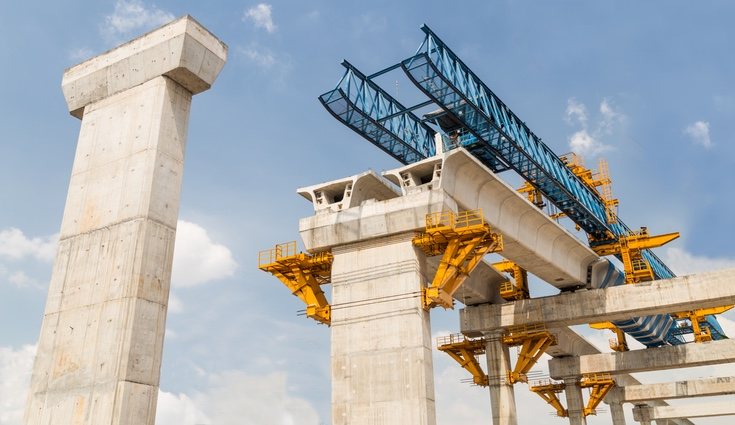 Las máquinas de hormigón industrial pueden mezclar grandes cantidades