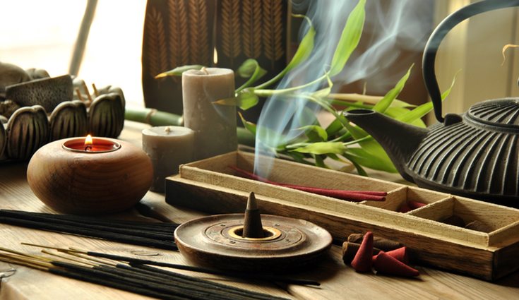 Puedes convertir tu hogar en un lugar más acogedor con velas y aromas