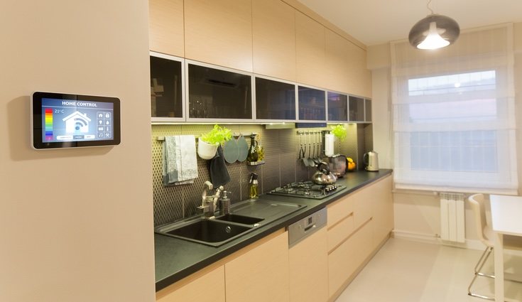 Las tecnologías asociadas con el control y mantenimiento de la vivienda se denominan 'domótica'