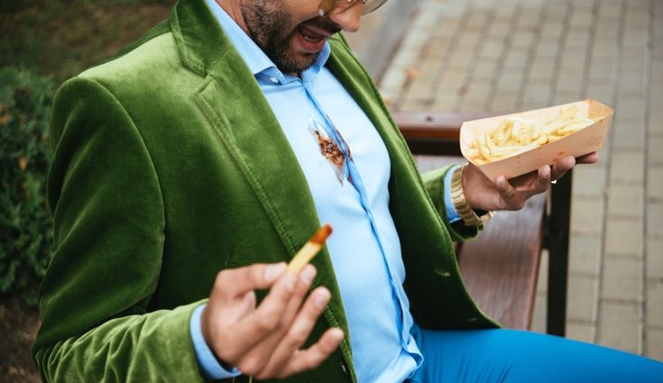 La forma de limpiar la mancha variará dependiendo del tejido de la prenda