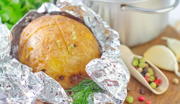 El papel de aluminio sirve para conservar más fresca la comida