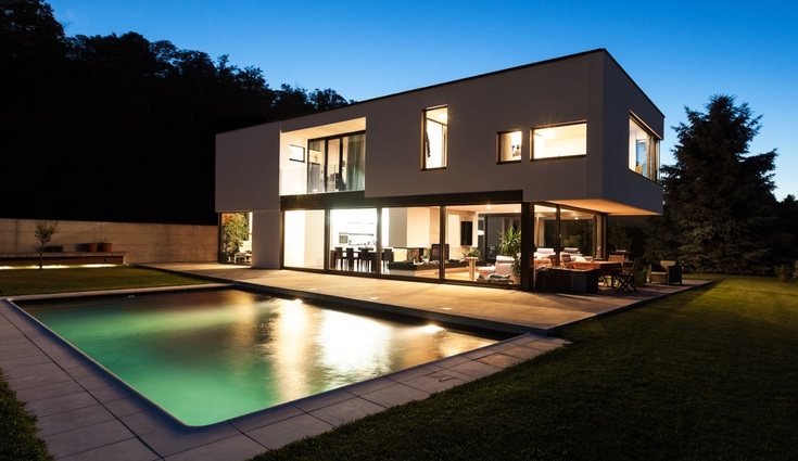 Mantener una piscina mensualmente varía entre 70€ y 150€