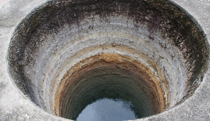 Para saber si el agua está infectada habrá que llevar una pequeña muestra a un laboratorio
