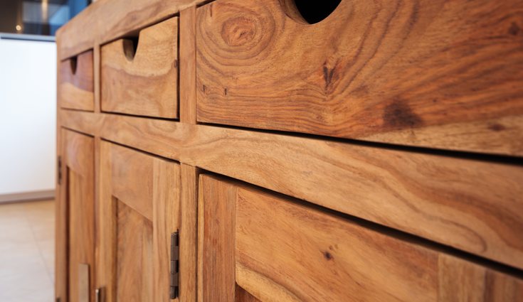 La madera tiene que cuidarse muy bien ya que se daña fácilmente