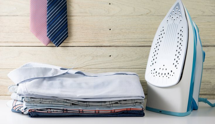 También se puede usar sal gruesa para eliminar las manchas