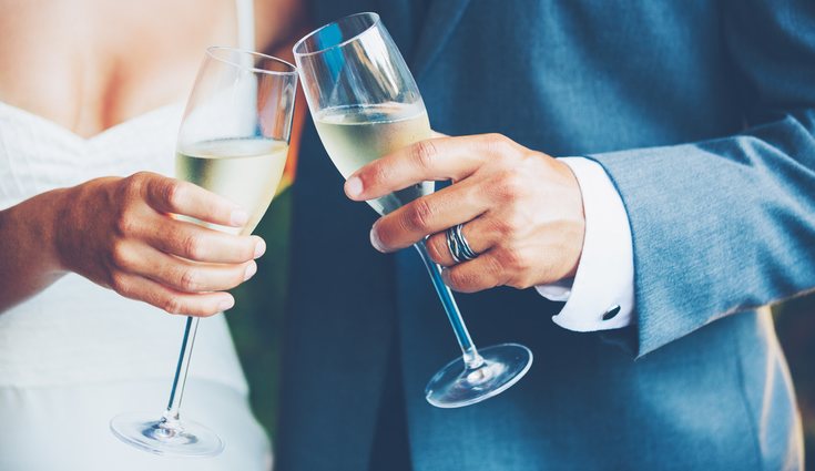 Hay que elegir una película o varias para llevar a cabo la boda de cine