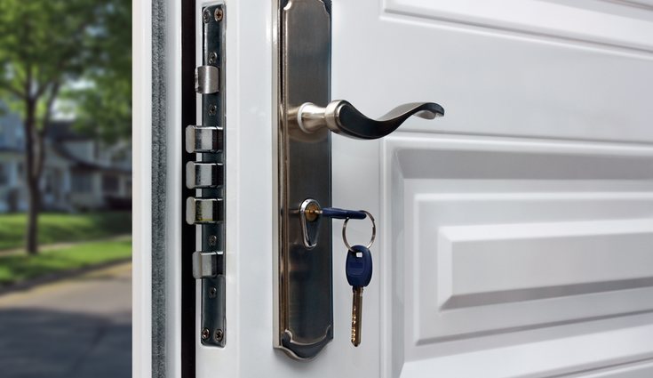 Deberás cerrar la puerta de casa con llave