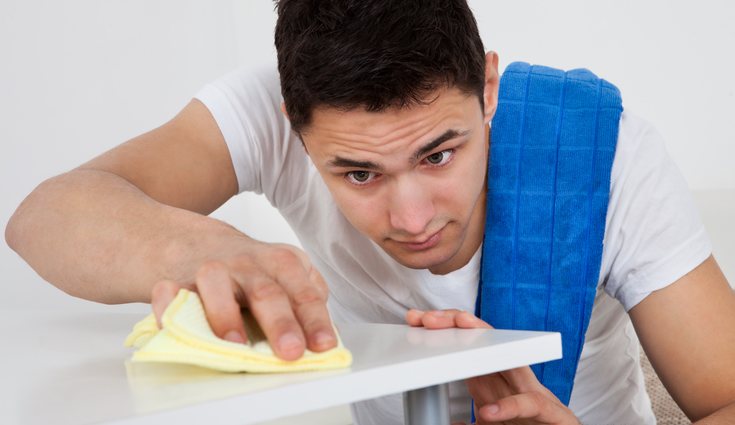 Hacer las tareas del hogar puede ser algo muy aburrido