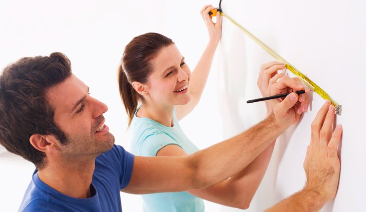 Lo primero que tendrás que hacer es tomar las medidas del lugar en el que lo colocarás