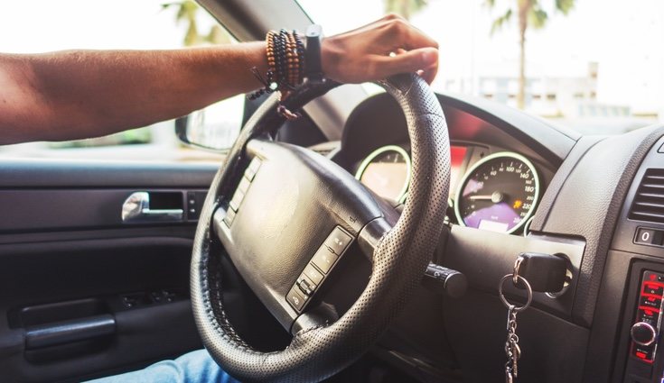 La póliza de coche es de carácter obligatorio