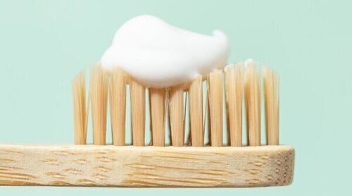 Usos de la pasta de dientes que no conocías